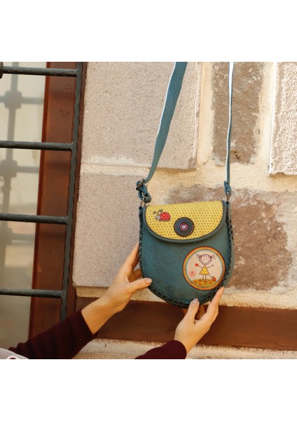 Cin Ayşe Figürlü Çapraz Örgülü Kol Çantası Etnik Bohem Style - Petrol fırsatları