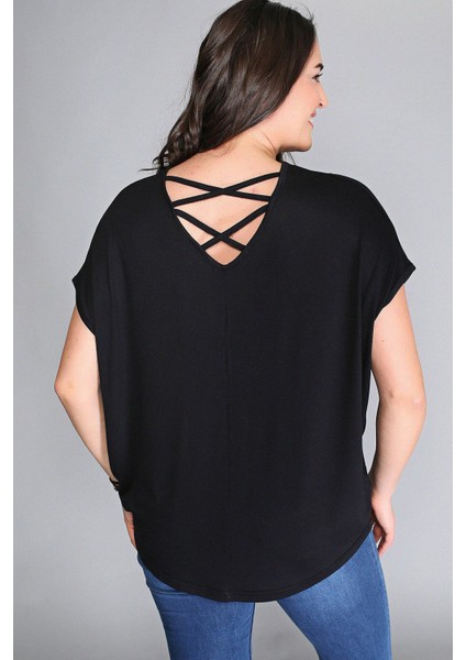 Büyük Beden Sırt Çapraz Kısa Kol Bluz