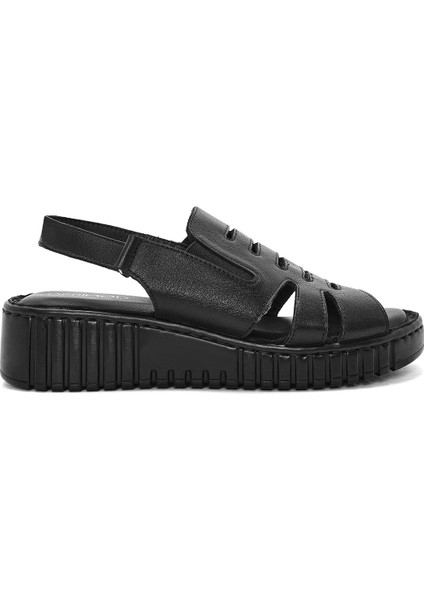 Kadın Siyah Kalın Tabanlı Deri Comfort Sandalet 25SFD410618