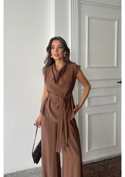 Tencel Modal Kolsuz Bluz Kapalı Cep Detaylı Dökümlü - Pantolon Takım - Kahverengi