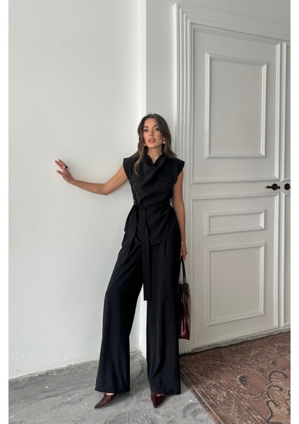 Tencel Modal Kolsuz Bluz Kapalı Cep Detaylı Dökümlü - Pantolon Takım - Siyah