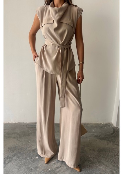Tencel Modal Kolsuz Bluz Kapalı Cep Detaylı Dökümlü - Pantolon Takım - Bej