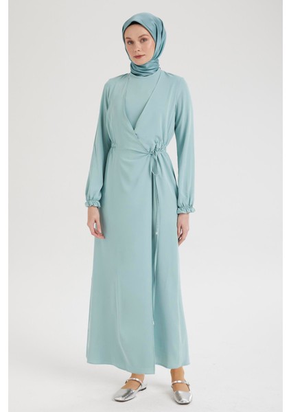 Kolları Lastikli V Yaka Detaylı Elbise-Mint 25YT944 fırsatları