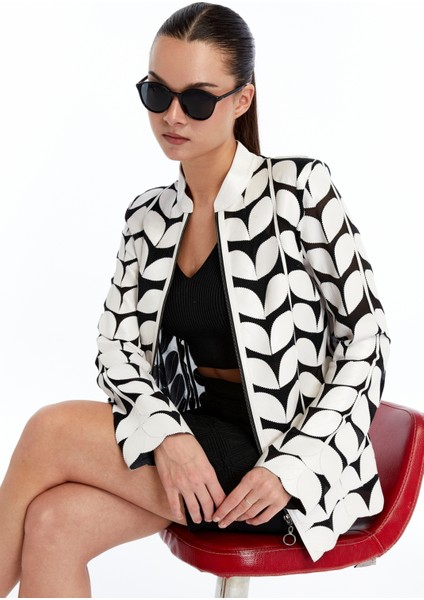 Kadın Yaprak Desen Hakiki Deri Ceket