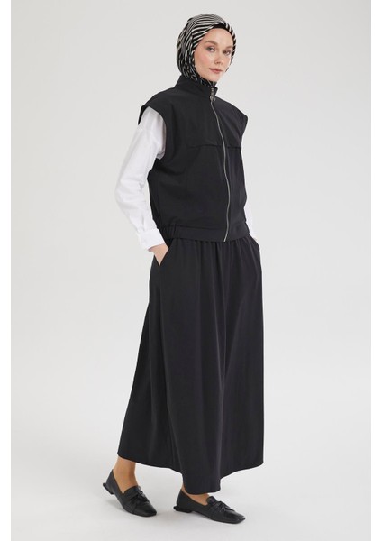 Sıfır Kol Yelekli ve Etekli Ikili Takım-Siyah 25YT613 fiyatları