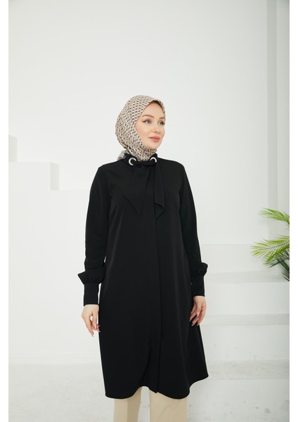 Gizli Düğmeli Yakası Kurdele Detaylı TUNIK-SIYAH-25YT450