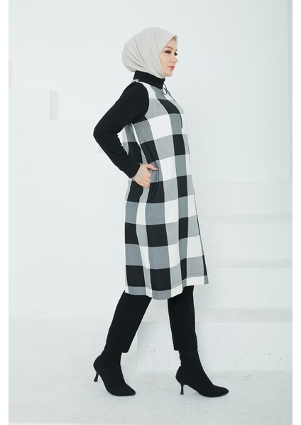 Kolları ve Yakası Ribanalı Yarım Fermuarlı Tunik-Siyah - Beyaz 24KT482 modelleri