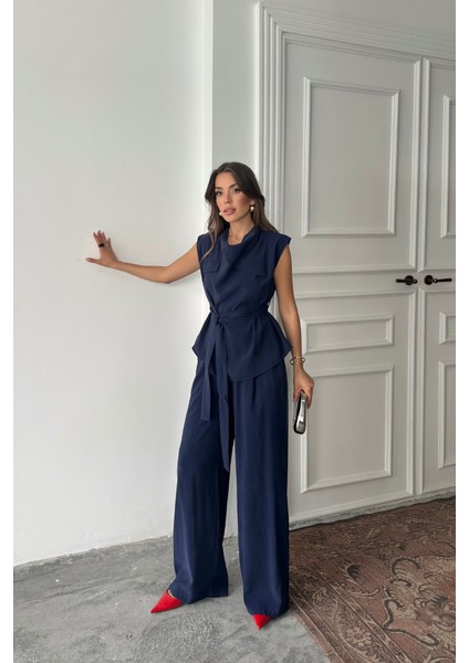 Tencel Modal Kolsuz Bluz Kapalı Cep Detaylı Dökümlü - Pantolon Takım - Lacivert