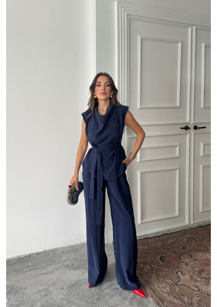 Tencel Modal Kolsuz Bluz Kapalı Cep Detaylı Dökümlü - Pantolon Takım - Lacivert