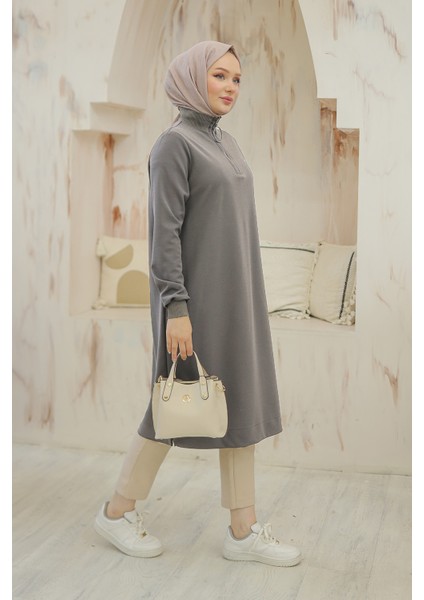 Kolları Ribanalı Yarım Fermuarlı Tunik Gri 24KT436