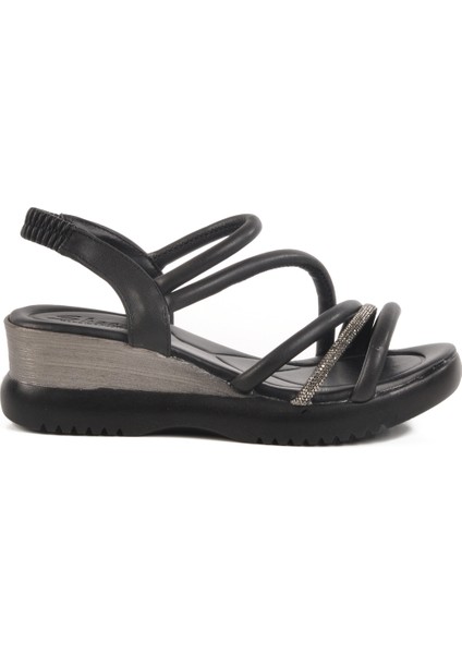 Siyah Topuklu Kadın Sandalet T-004 Z