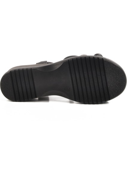 Siyah Topuklu Kadın Sandalet T-004 Z indirimleri