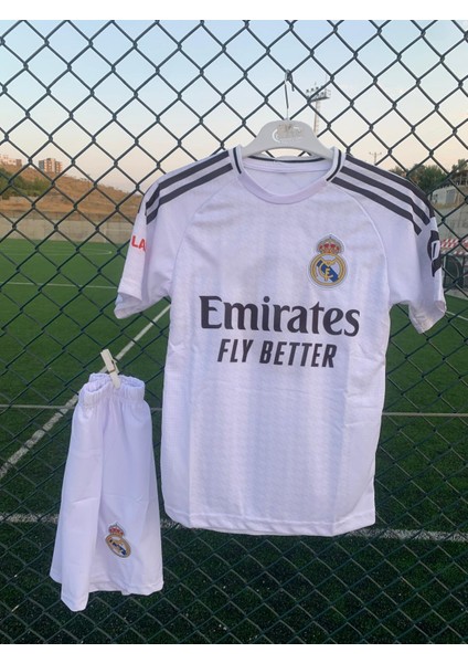 Realmadird Mbappe Yeni Sezon Iç Saha Çocuk Forması 4 Lü Set Çorap-Bileklik Hediyeli Asf
