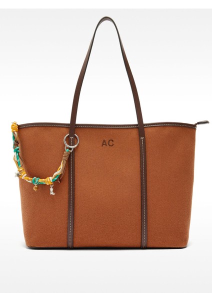 Çıkarılabilir Aksesuarlı Shopper Çanta