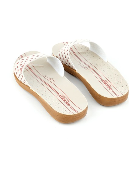 Yazlık Kadın Puantiyeli Terlik fırsatları