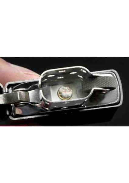 Zippo Benzinli Kabartma Çakmak modelleri