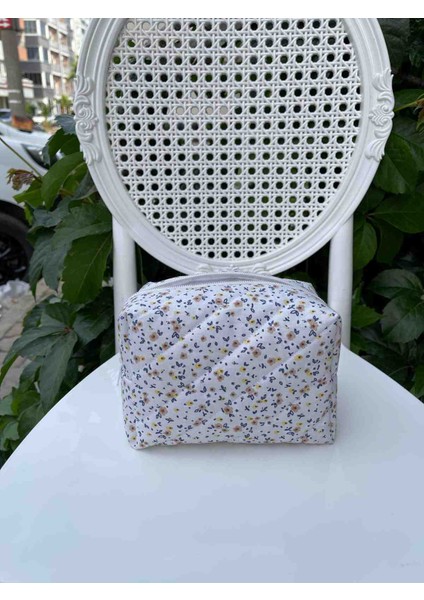 Makyaj Çantası