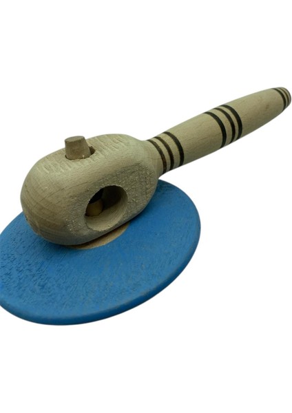 Ahşap Renkli Topaç – El Yapımı Geleneksel Oyuncak