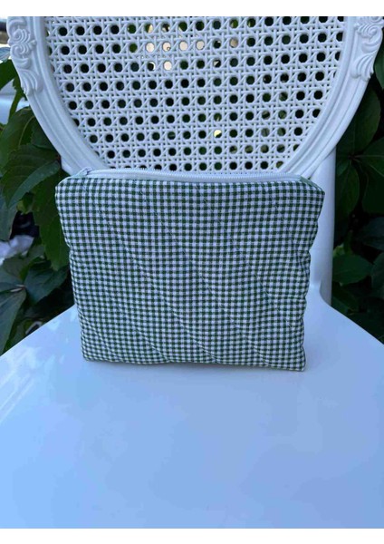 Makyaj Çantası