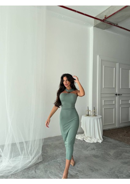 Toka Detaylı Midi Elbise