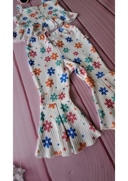 Gözlük Hediyeli Kız Bebek Çiçek Desenli Askılı Bluz & Volan Paça Pantolon Takım modelleri