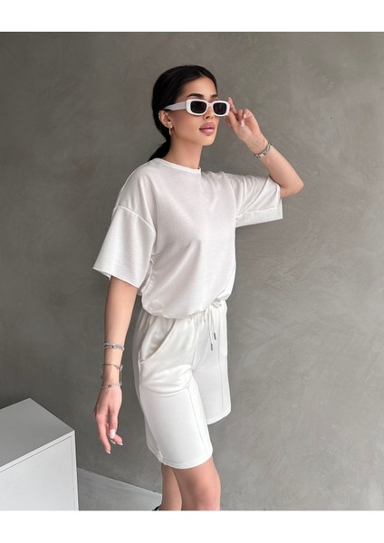 Kadın Modal Kumaş Oversize Kısa Kollu Kadın Eşofman Takımı, Şortlu, Bağcıklı Yumuşak Kumaş