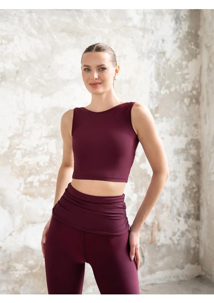 Mürdüm Rengi Sırt Dekolteli Askılı Spor Büstiyer