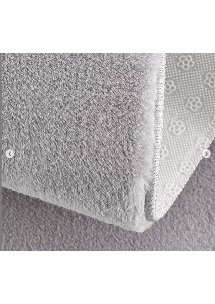 Gri Renk Kaymaz Taban - Peluş Halı