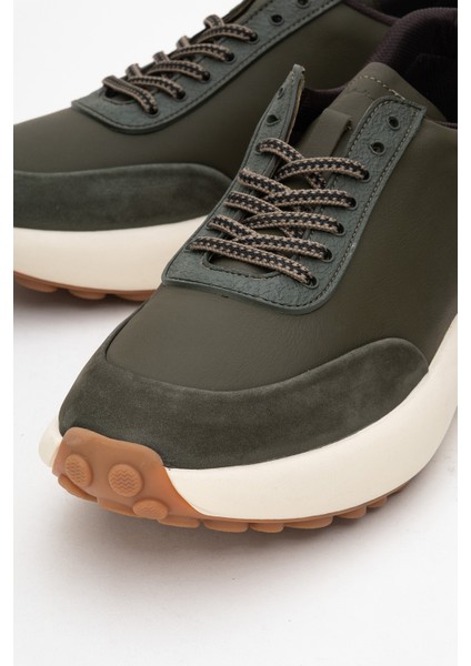 21257 Erkek Kalın Taban Bağcıklı Sneaker fırsatları