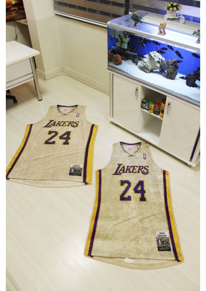 Kobe Bryant Lakers Forması Şeklinde Süngerli Makinede Yıkanabilir Halı Yüksek Kalite - Kaymaz Taban