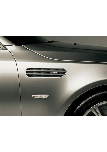 Bmw E60 ile Uyumlu M5 Çamurluk