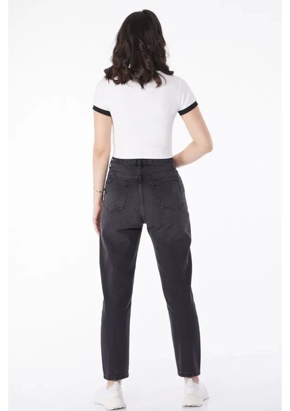 Slimfit Mom Jeans Pantolon fiyatları