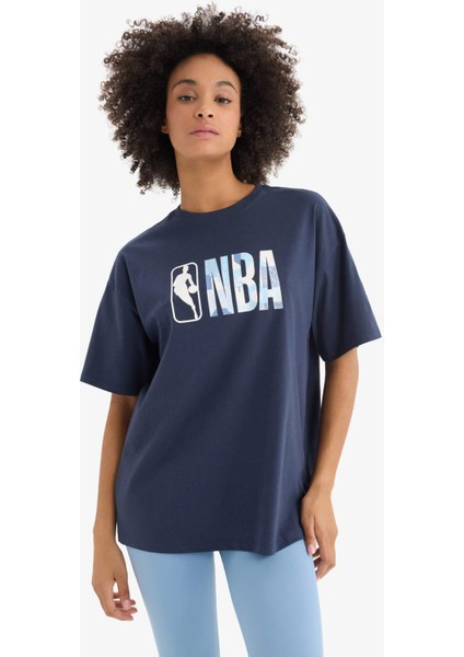 fit Nba Wordmark Oversize Fit Bisiklet Yaka Sporcu Kısa Kollu TIŞÖRT E3628AX25SM