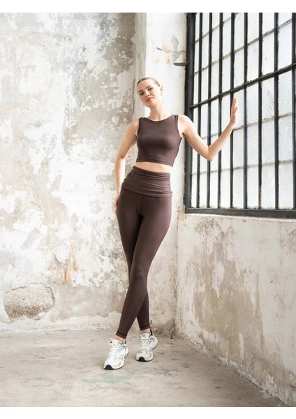 Kahverengi Beli Drapeli Spor Tayt
