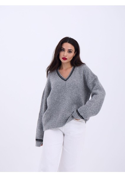 43291 Triko V Yaka Çizgili Kazak-Gri-Siyah