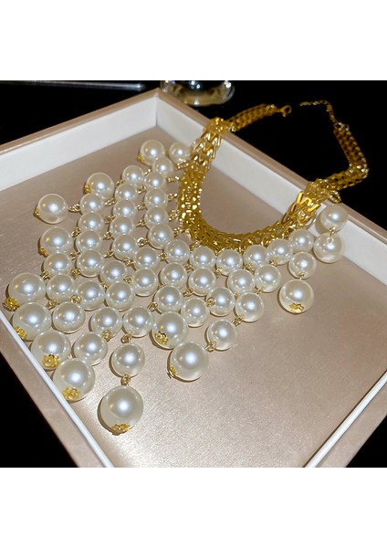 Harf Inci Püskül Abartılı Tasarım Duygusu Köprücük Zinciri Moda Mizaç Kolye (Yurt Dışından) fırsatları