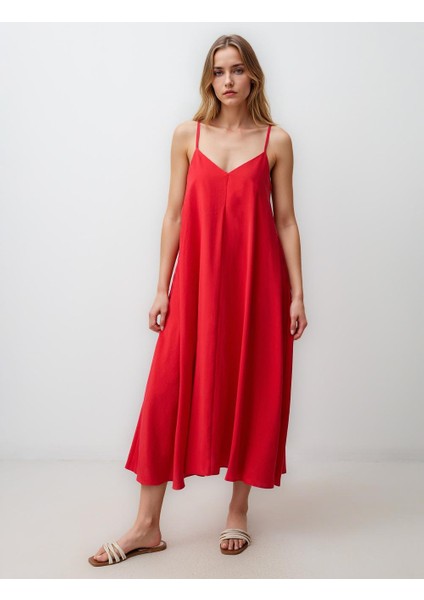 Kırmızı Rahat Kesim V Yaka Askılı Dokuma Midi Elbise