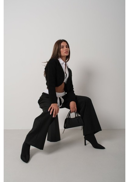 Biyeli Crop Triko Hırka
