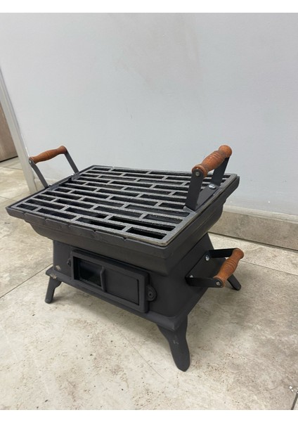 FS-405 Küçük Kare Ahşap Saplı Döküm Mangal