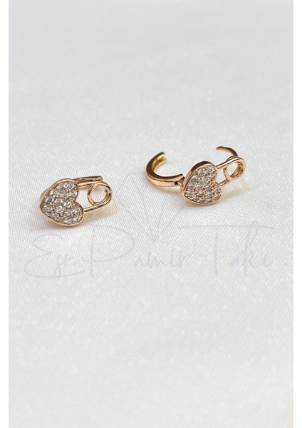 Zirkon Taşlı Rose Gold Renk Kalp Küpe