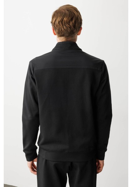 Erkek Hakim Yaka Eşofman Üstü Siyah modelleri