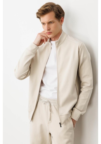 Erkek Hakim Yaka Eşofman Üstü A.ekru