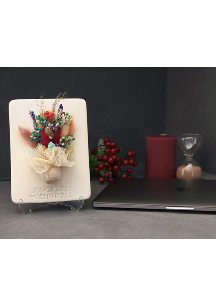 ile Çok Özel Hediyeler 🎁 Dekoratif Kutlama Masa Süsü 🎁 Congrats! You Dıd It! – Tebrikler! Başardın! Şık Masa Dekoru
