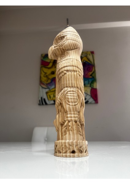 Şahin Totem – 30 cm El Oyma Ahşap Heykel - Cilalanmış Ham Kişiselleştirilebilir.