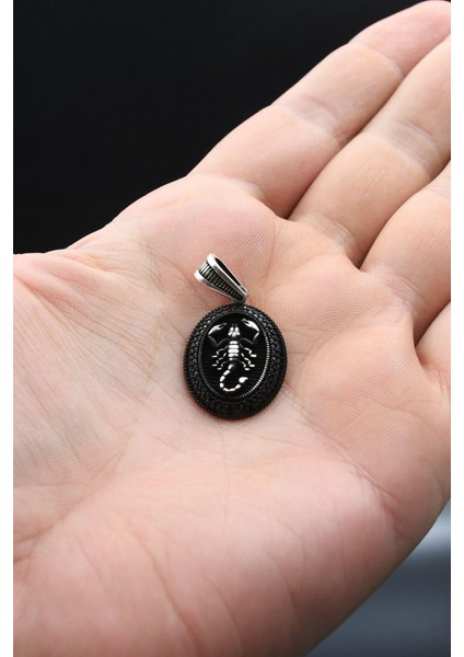 Kolye Ucu Akrep Figürlü Mikro Taş Süslemeli 925 Ayar Gümüş 901820 fırsatları