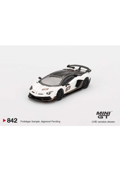 1:64 Lamborghini Aventador Svj 63 – Beyaz Koleksiyon Model Araba