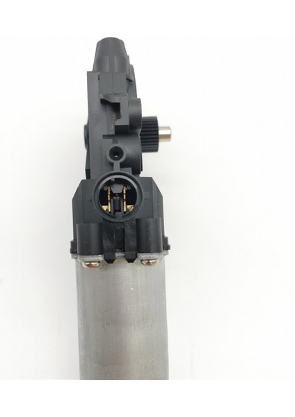 Araba Arka Sağ Elektrikli Regülatör Motoru 83460-3K001 (Yurt Dışından) fırsatları