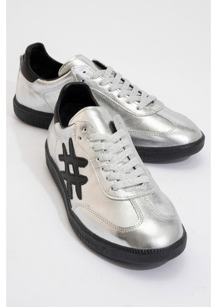 Kadın Bağcıklı Spor Marine Ayakkabı indirimleri