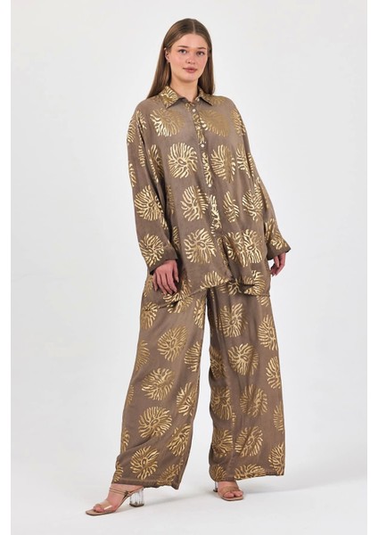 Varaklı Desenli Kadın Takım-Kahve modelleri