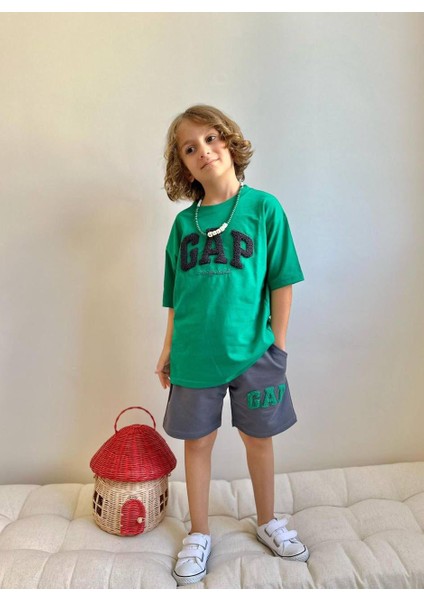 Yigit Butik Süzene Nakışlı Şortlu Erkek Çocuk Takım fiyatları